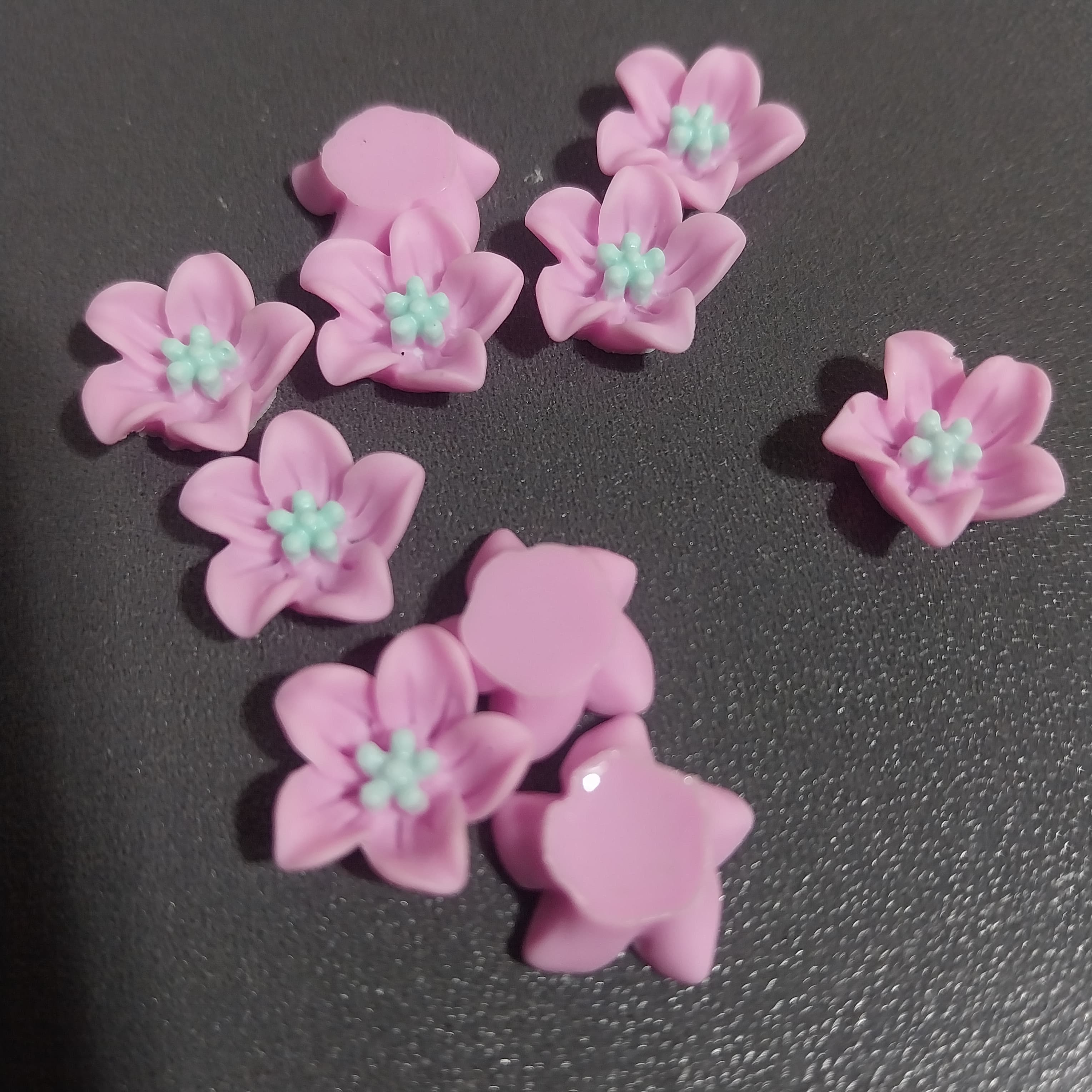 Mini Flowers #3 – Brownwoods4art